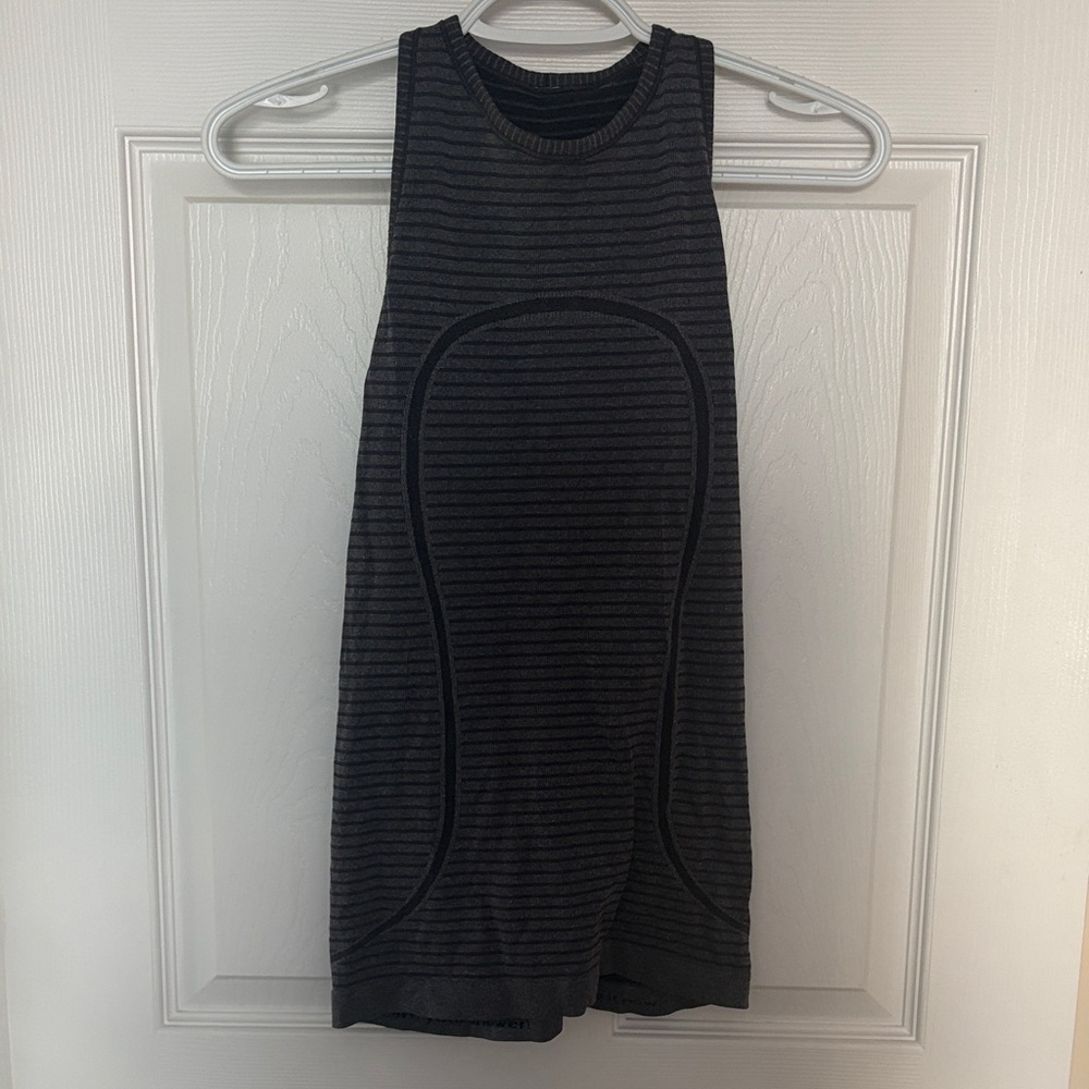 Lululemon Run Swiftly Tech High Neck Tank